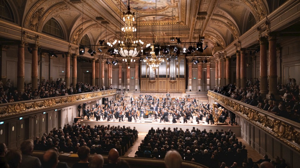Innenraum der Tonhalle Zürich im Konzert.